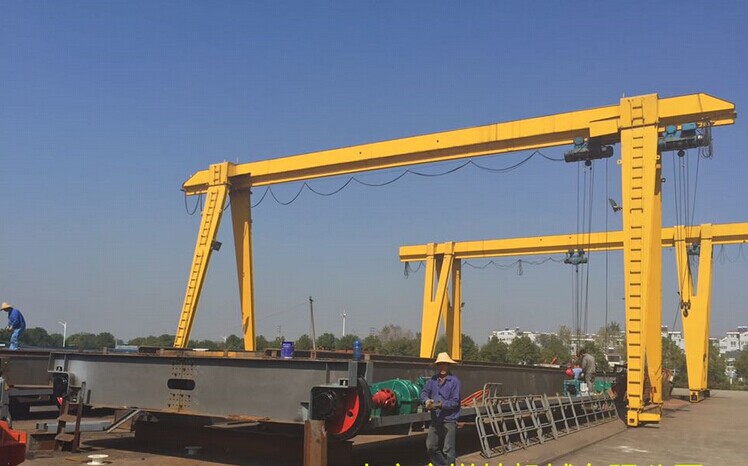 龍門(mén)吊的懸臂有什么用? 龍門(mén)吊的懸臂有什么用?